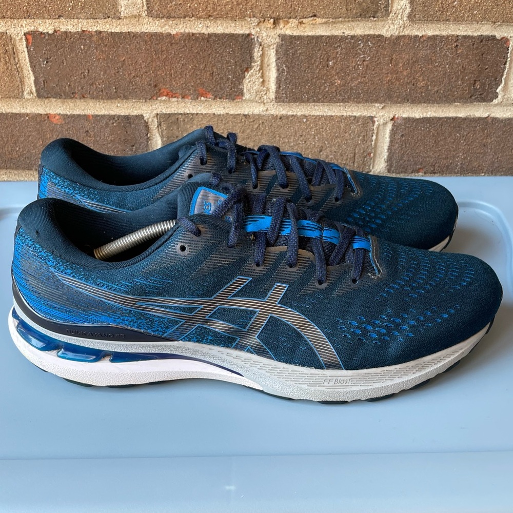 ASICS Gel Kayano 28